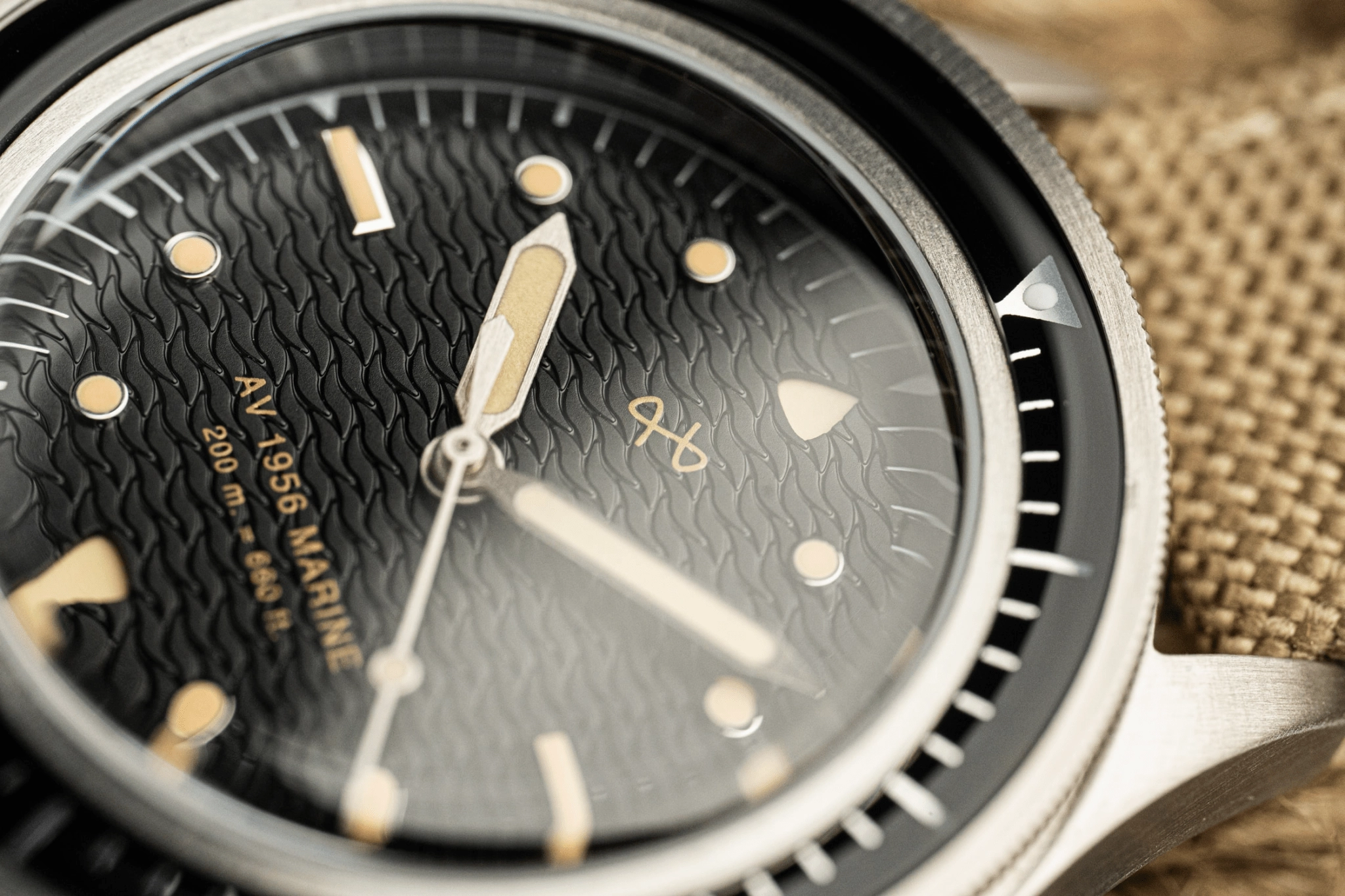 1956 Marine. Steel / Black