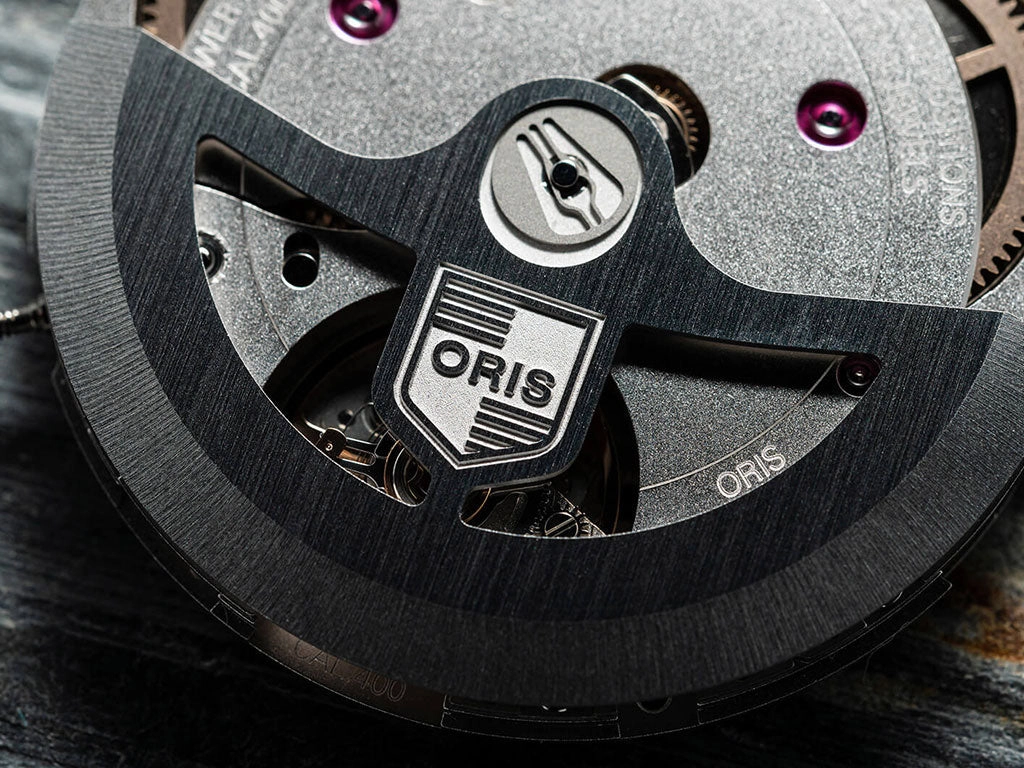 Aquis Date Calibre 400 - Bracelet - 43.5mm - Ref. 01 400 7763 4135-07 8 24 09PEB