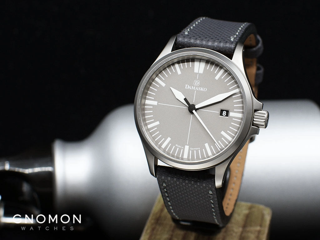 DS30 Grey