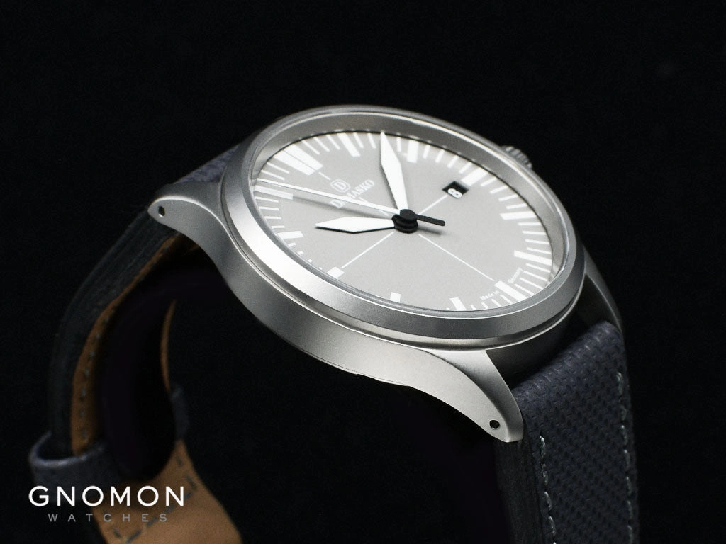 DS30 Grey