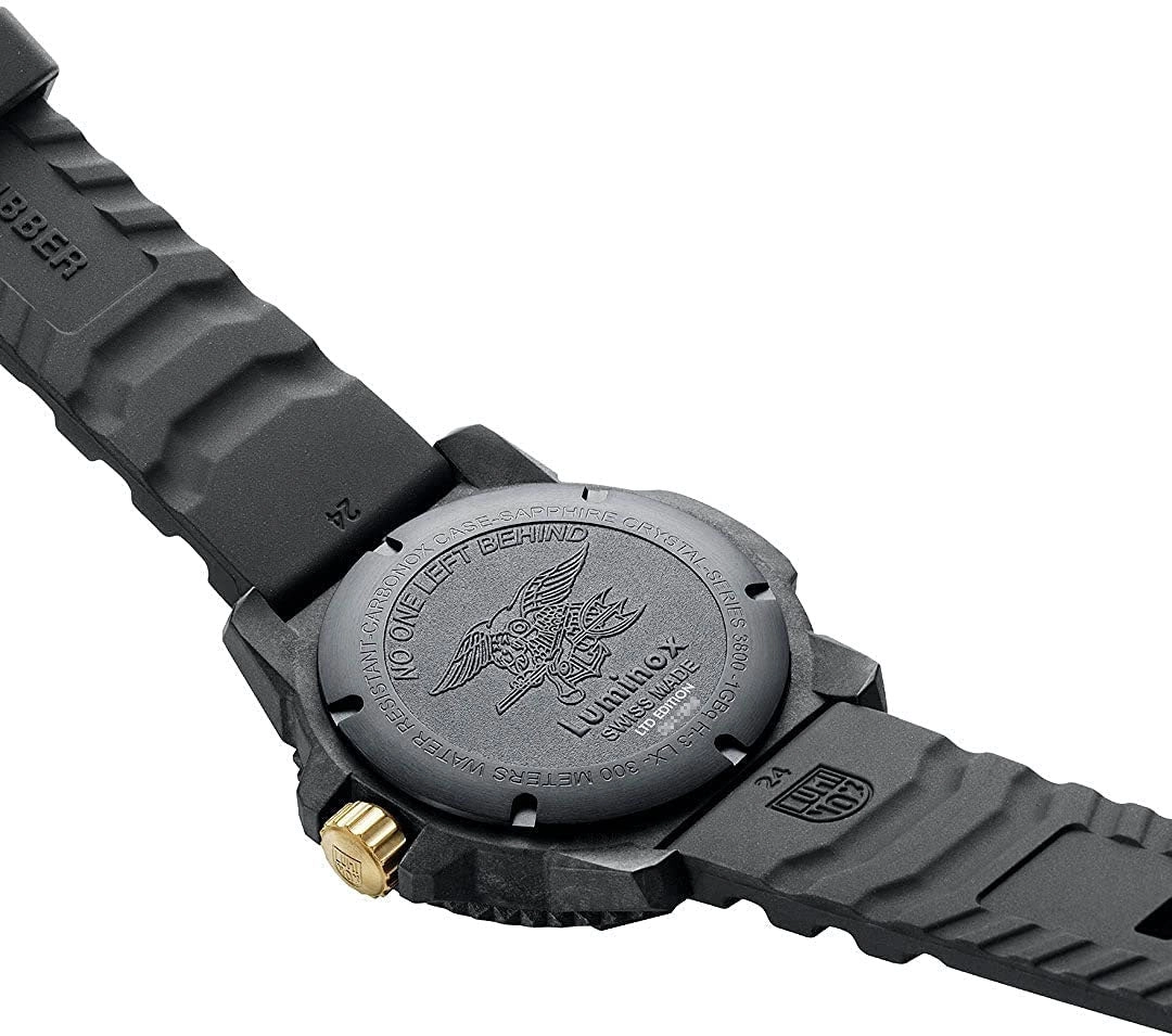 Limited Edition Luminox Master Carbon SEAL CARBONOX  Black Dial Black Rubber Interchangeable NATO Strap Date Divers Quartz Mens Watch XS.3805.NOLB.SET