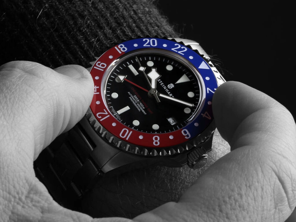 Ocean 3 GMT Blue/Red Ceramic
