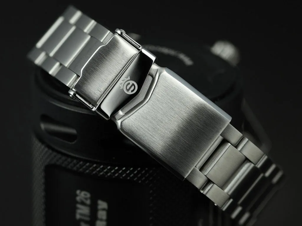Ocean 39 Black Ceramic