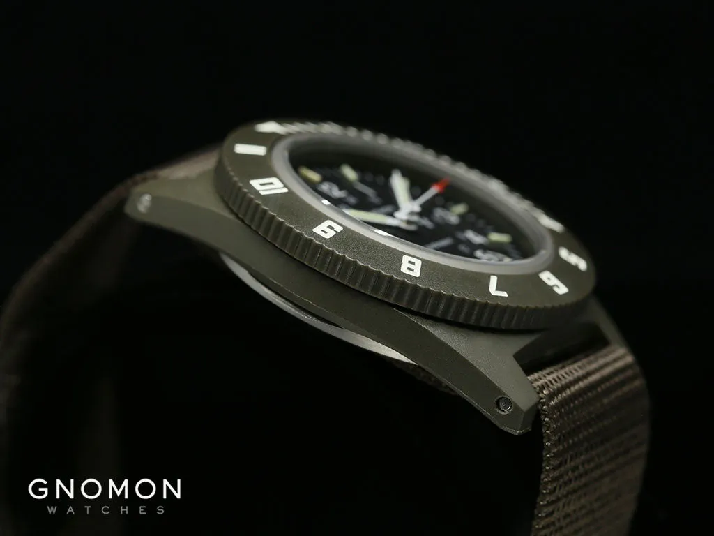 Pilot’s Navigator Government Sage Green Ref. WW194013SG-0002
