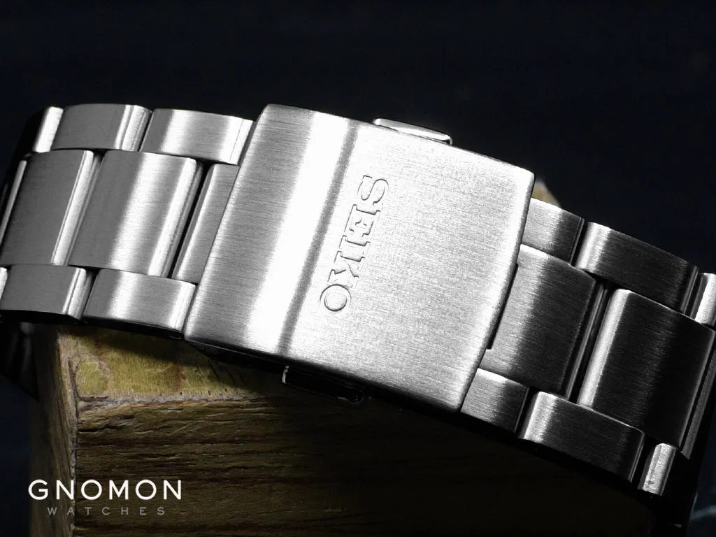 Presage “Style60’s” Power Reserve Black Ref. SARY211