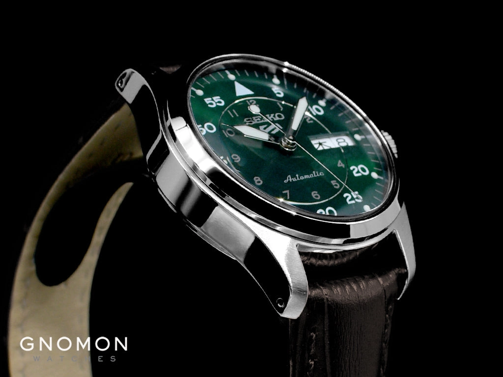 Seiko 5 Sports “Field Suits Style” Automatic 36  Green Ref. SBSA203