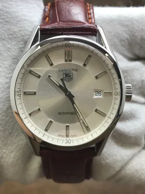 TAG Heuer Carrera WV211A-2 Silver Dial Automatic Men's Watch