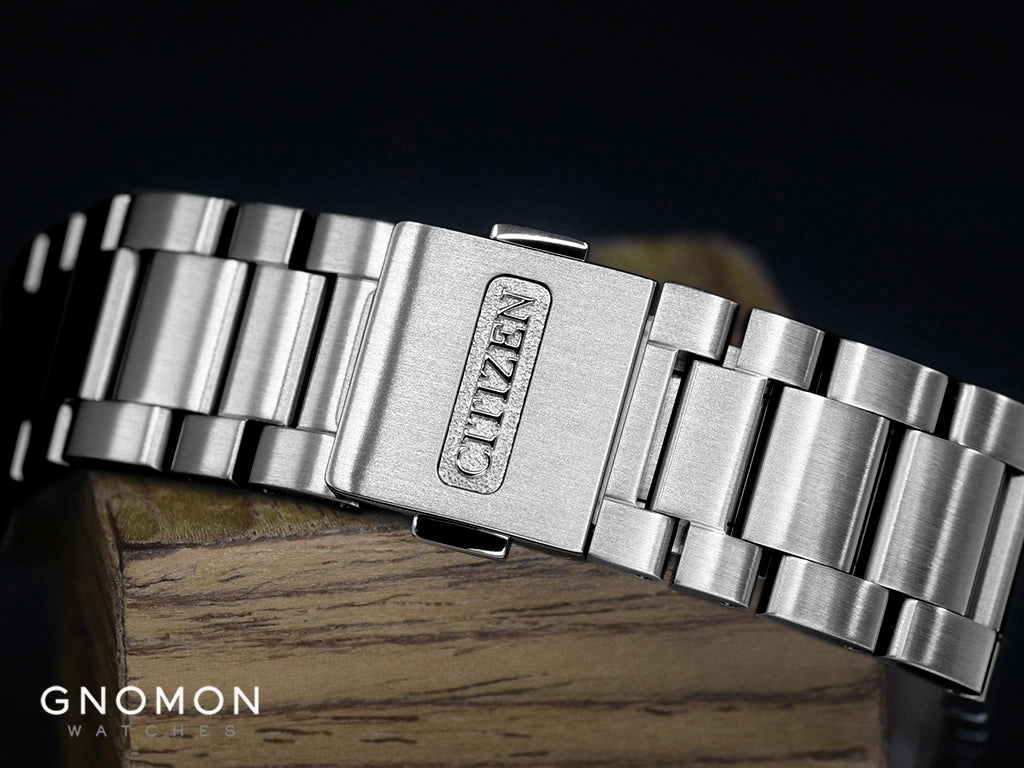 The Citizen Eco-Drive 40 Black Ref. AQ4060-50E