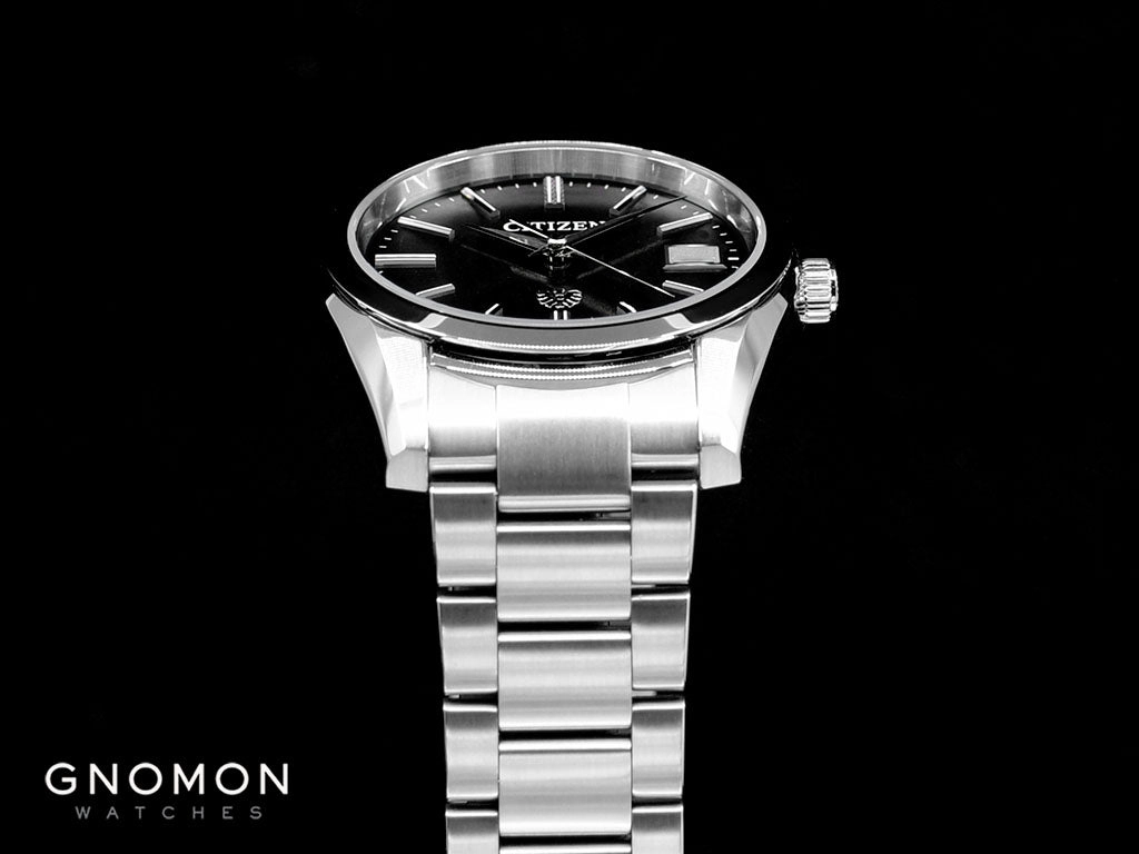 The Citizen Eco-Drive Sunray Black Ref. AQ4080-52E