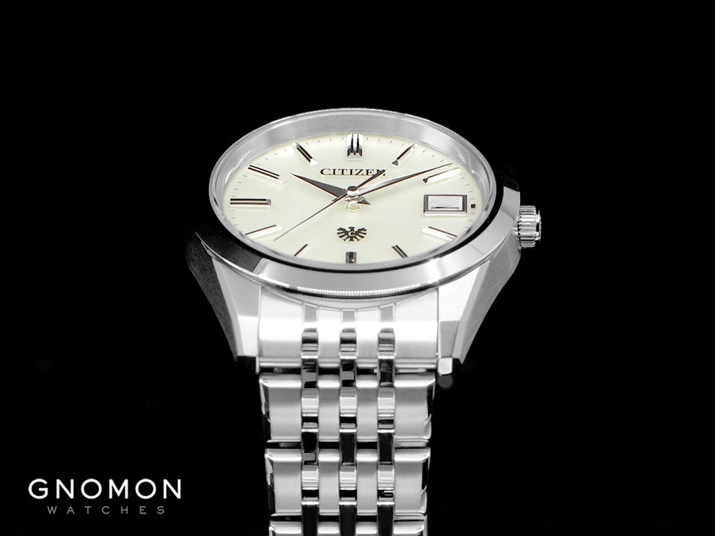 The Citizen Super Titanium Ivory Ref. AQ4100-57A
