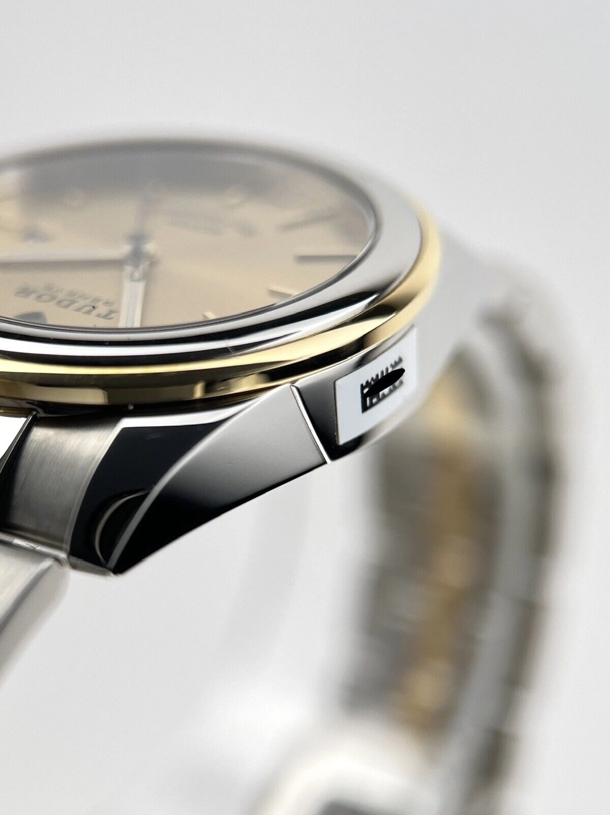 TUDOR Glamor Date 53003 Self-winding 31mm Two Tone Women’s Watch B&P 2023