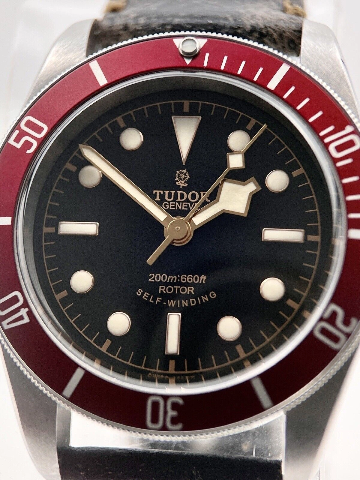 TUDOR Heritage Black Bay Smiley Dial Ref-79220R Red Automatic Men's Watch B&P