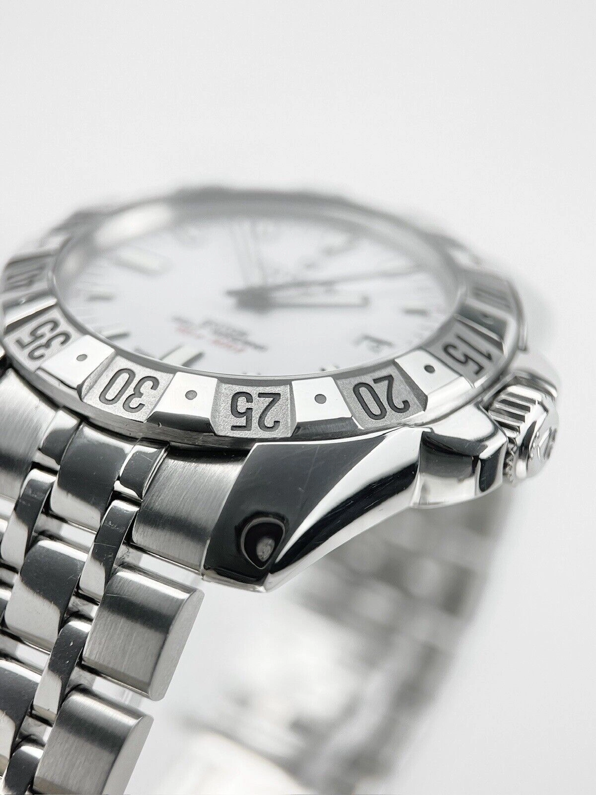 Tudor Hydronaut 20020 Silver Dial 41mm Automatic Men's Watch Box And Papers