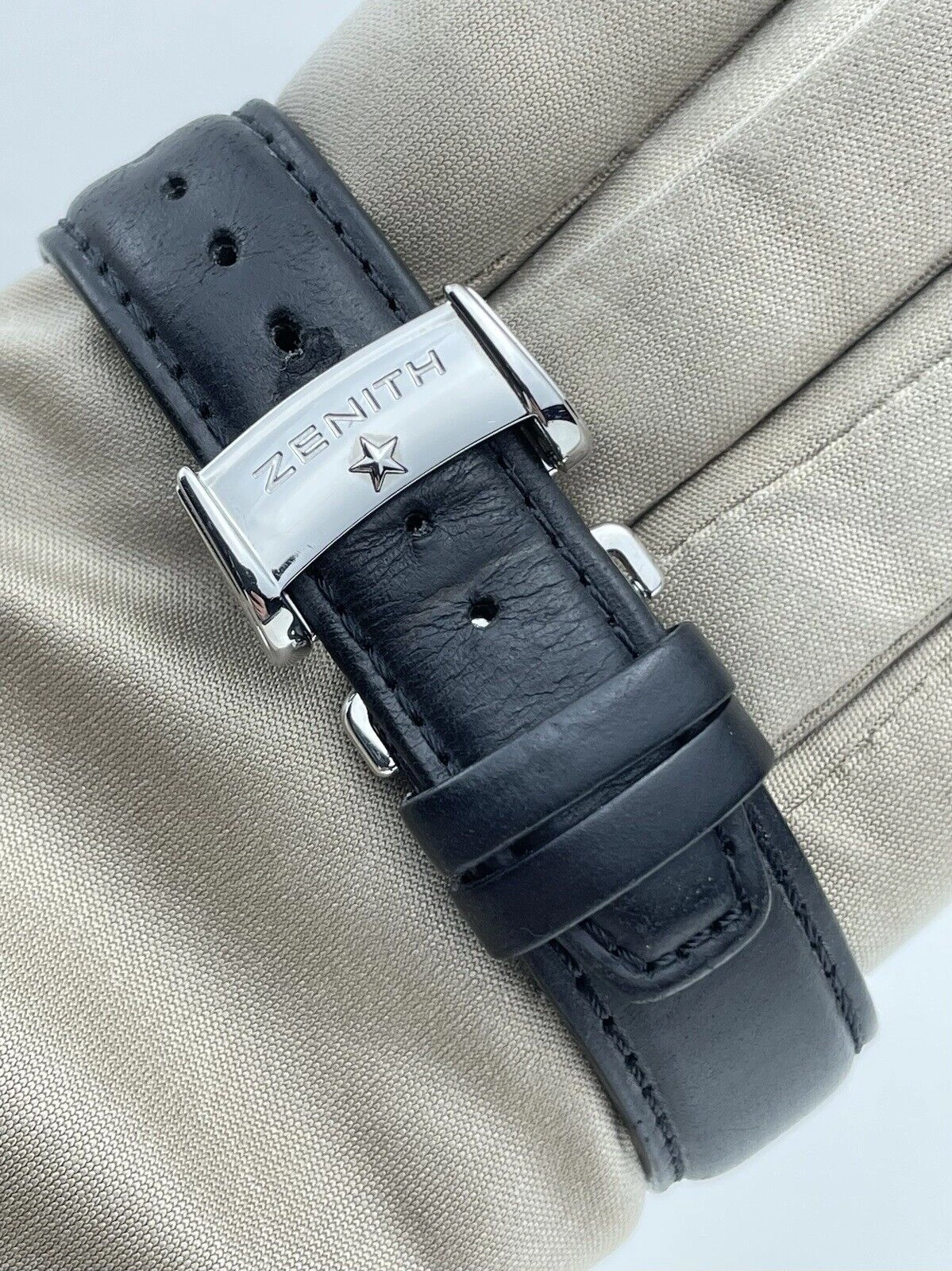 Zenith Chronomaster 03.1260.4021 Steel 45mm Automatic Men’s Watch