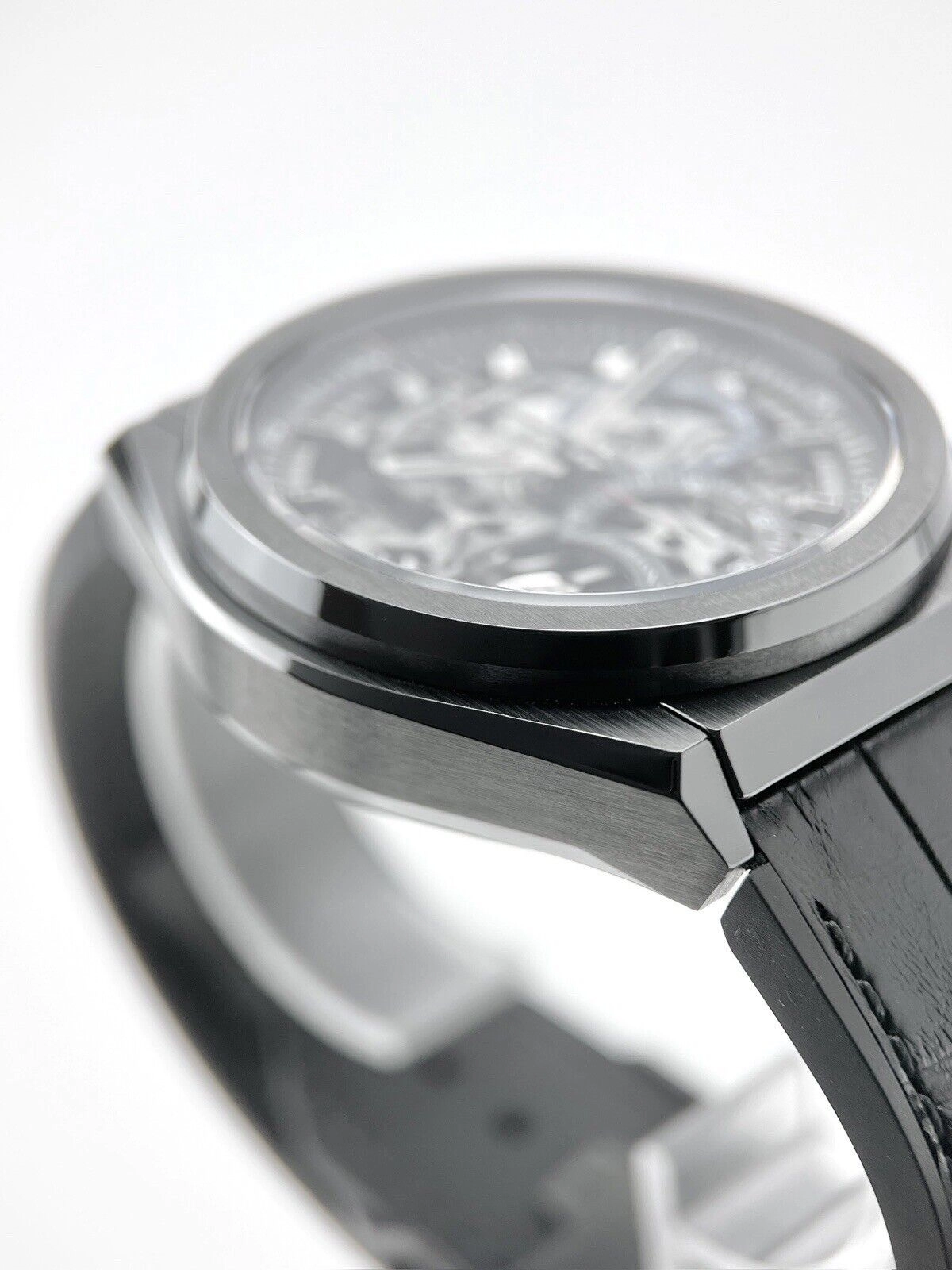 Zenith Defy El Primero Black Ceramic 49.000.9004/78.R582 Automatic 44mm  - B&Ps
